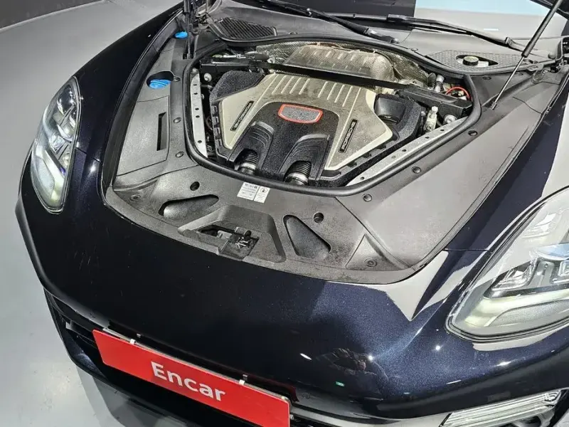 2021 Porsche Panamera с пробегом 51 315 км