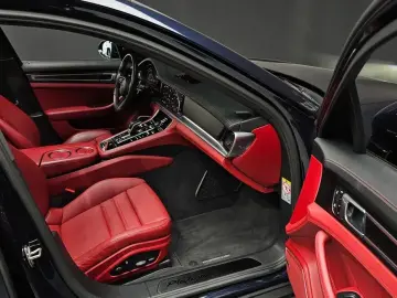 2023 Porsche Panamera с пробегом 43 804 км