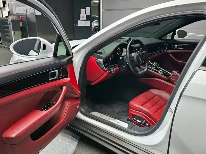 2021 Porsche Panamera с пробегом 52 913 км