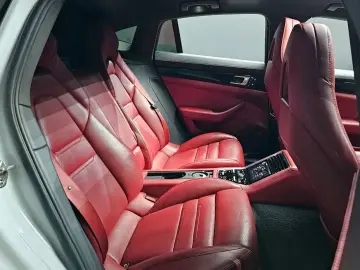 2021 Porsche Panamera с пробегом 52 913 км