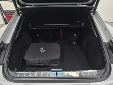 2023 Porsche Panamera с пробегом 36 284 км