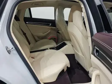 2023 Porsche Panamera с пробегом 44 855 км