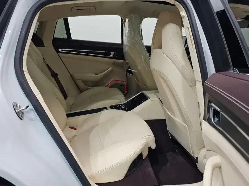 2023 Porsche Panamera с пробегом 44 855 км