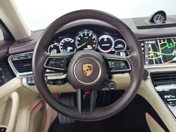 2023 Porsche Panamera с пробегом 44 855 км