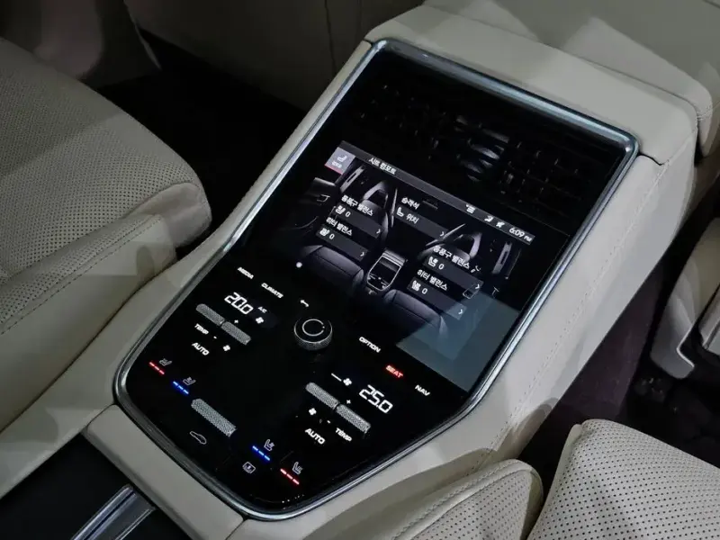 2023 Porsche Panamera с пробегом 44 855 км