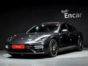 2023 Porsche Panamera с пробегом 38 710 км
