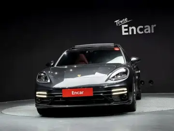 2023 Porsche Panamera с пробегом 38 710 км
