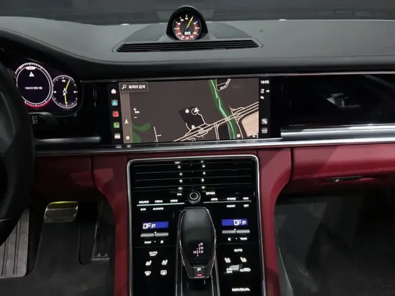 2023 Porsche Panamera с пробегом 38 710 км