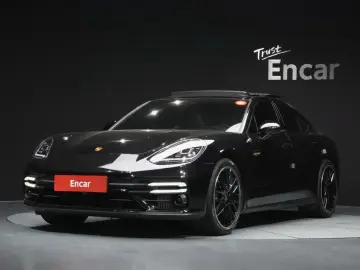2023 Porsche Panamera с пробегом 23 477 км