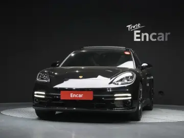2023 Porsche Panamera с пробегом 23 477 км