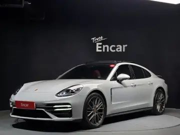 2022 Porsche Panamera с пробегом 23 140 км
