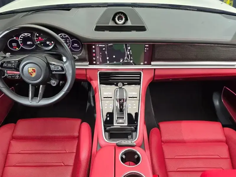 2023 Porsche Panamera с пробегом 47 284 км