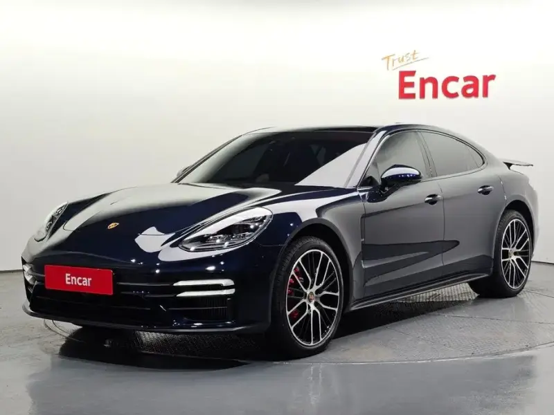 2021 Porsche Panamera с пробегом 19 457 км