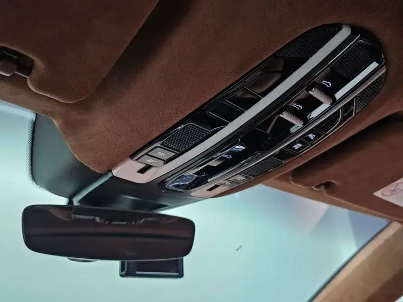 2021 Porsche Panamera с пробегом 19 457 км