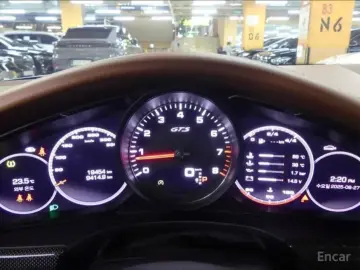 2021 Porsche Panamera с пробегом 19 400 км