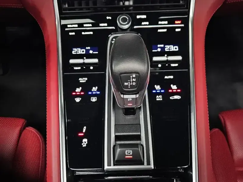 2022 Porsche Panamera с пробегом 22 515 км