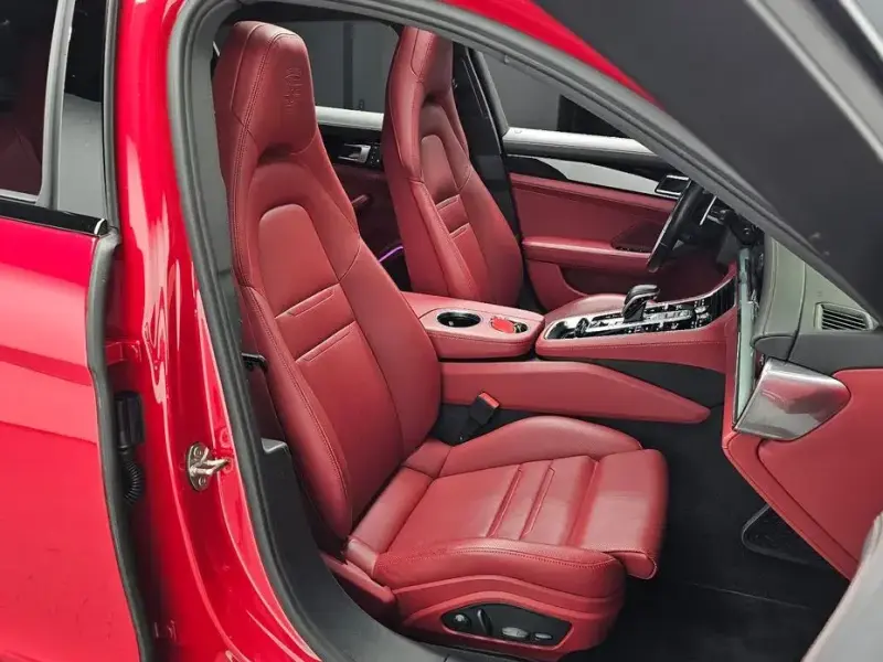 2022 Porsche Panamera с пробегом 22 515 км