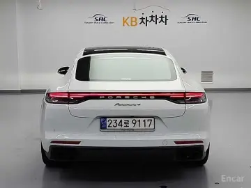 2021 Porsche Panamera с пробегом 27 622 км