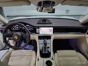 2021 Porsche Panamera с пробегом 27 622 км