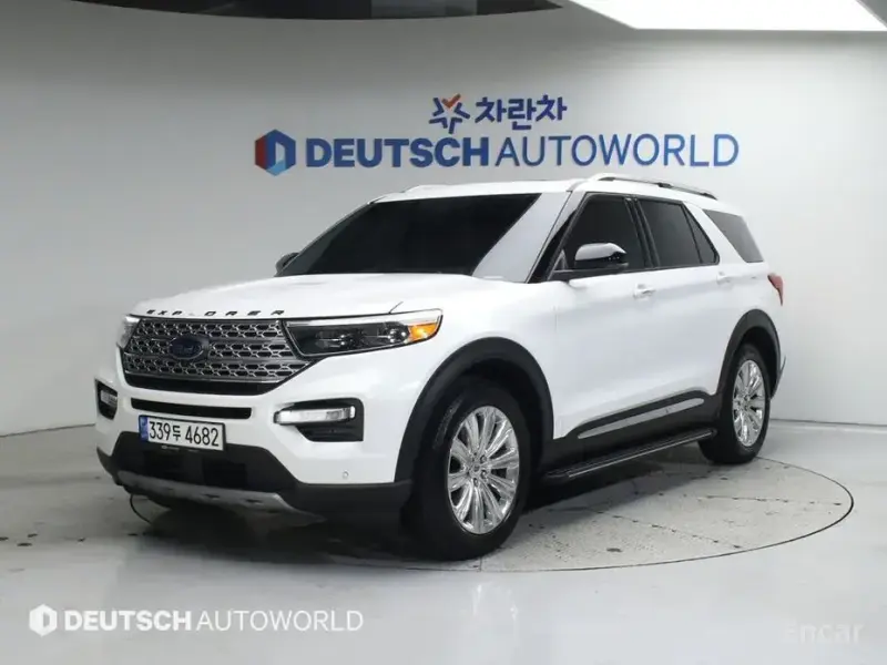 2022 Ford Explorer с пробегом 26 700 км