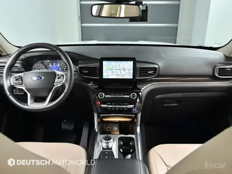 2022 Ford Explorer с пробегом 26 700 км