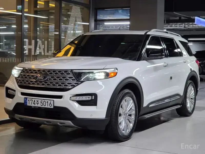 2022 Ford Explorer с пробегом 38 700 км