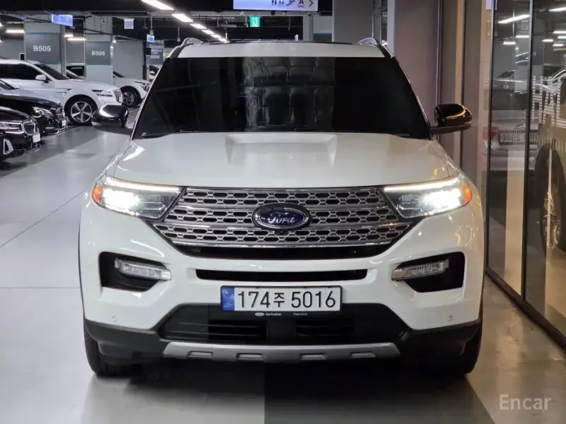 2022 Ford Explorer с пробегом 38 700 км