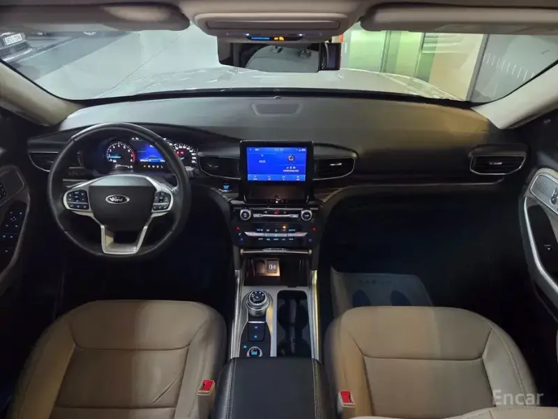 2022 Ford Explorer с пробегом 38 700 км