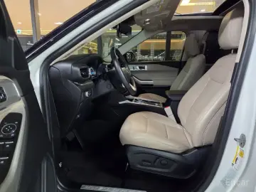 2022 Ford Explorer с пробегом 38 700 км