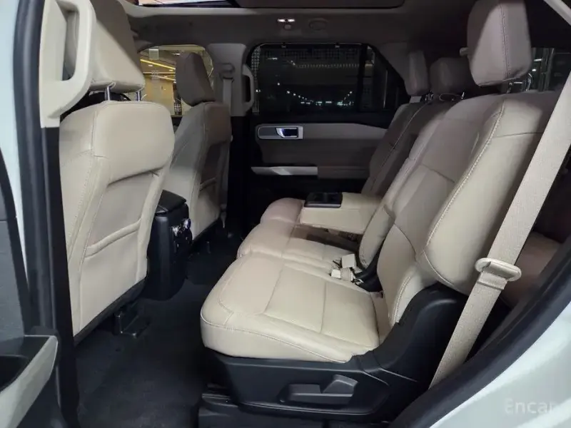 2022 Ford Explorer с пробегом 38 700 км