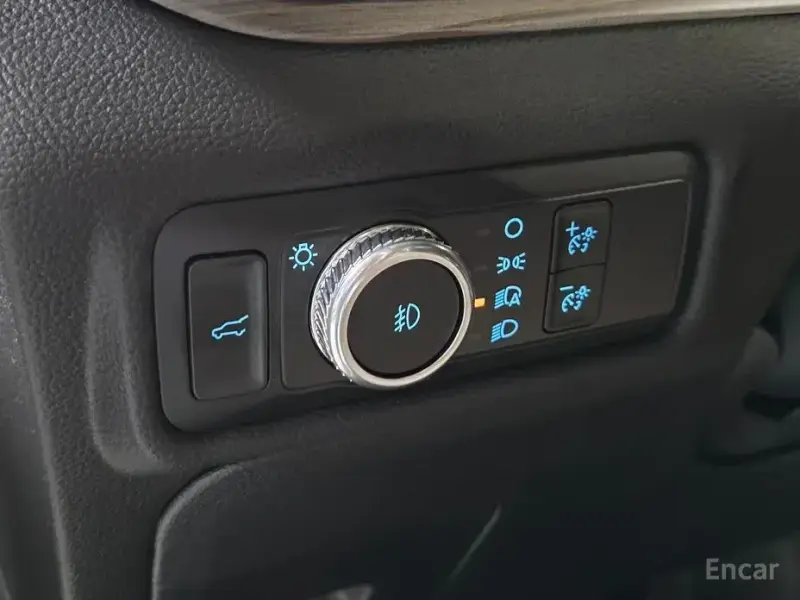 2022 Ford Explorer с пробегом 38 700 км