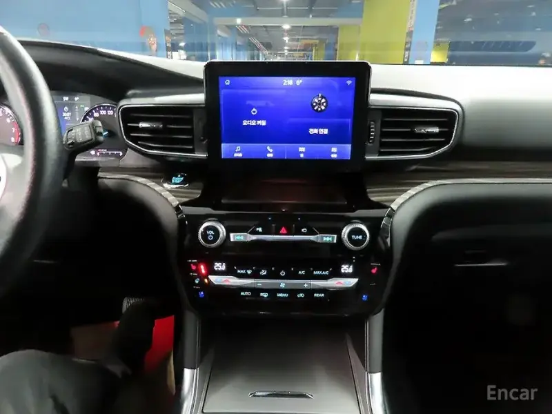 2021 Ford Explorer с пробегом 39 934 км
