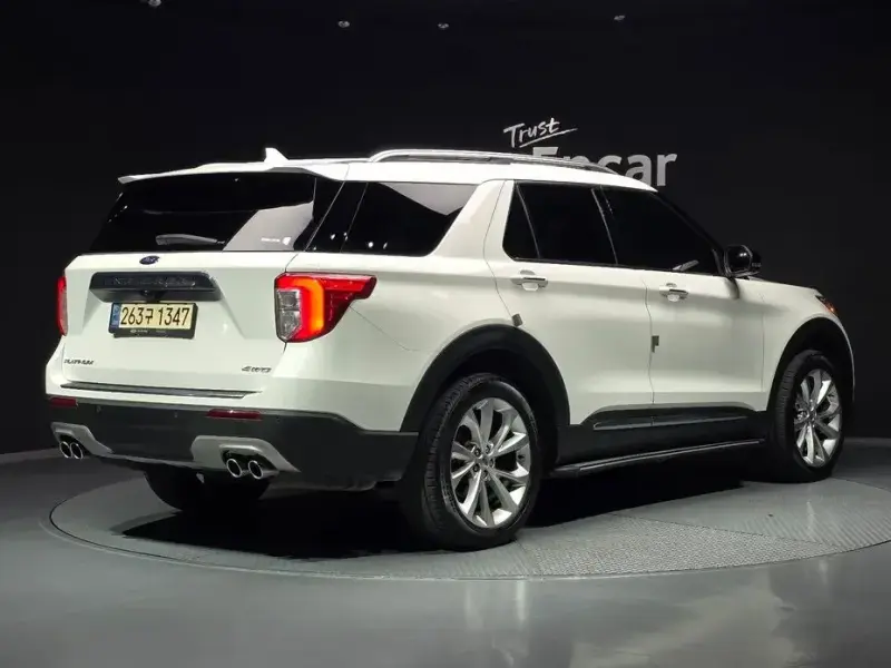 2022 Ford Explorer с пробегом 107 790 км