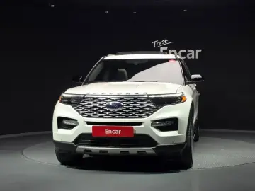 2022 Ford Explorer с пробегом 107 790 км