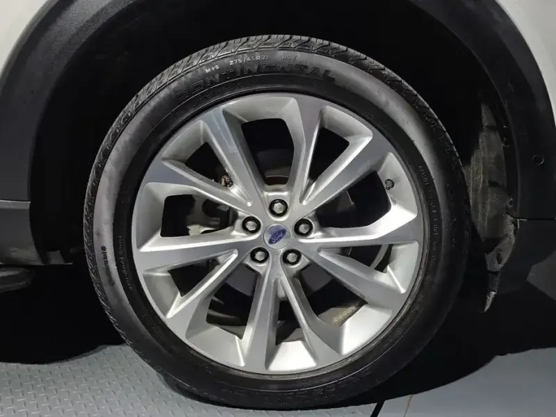 2022 Ford Explorer с пробегом 107 790 км