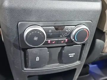 2021 Ford Explorer с пробегом 24 843 км