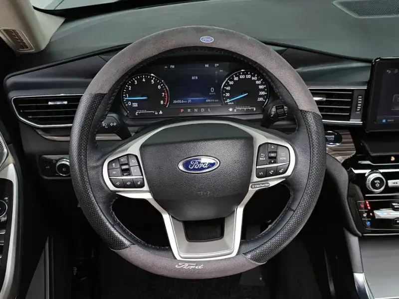 2022 Ford Explorer с пробегом 26 455 км