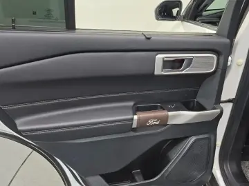 2022 Ford Explorer с пробегом 78 802 км