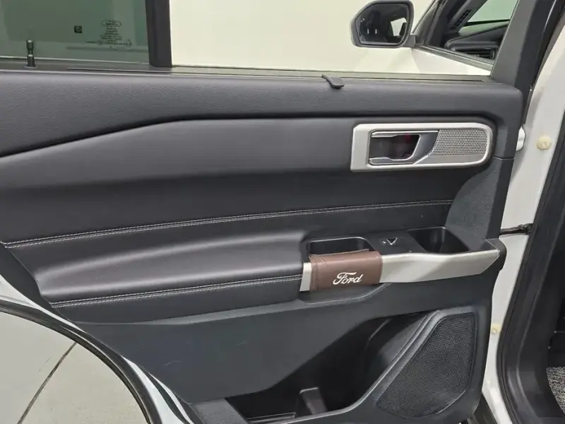 2022 Ford Explorer с пробегом 78 802 км