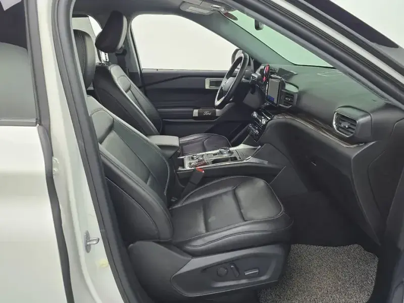 2022 Ford Explorer с пробегом 78 802 км
