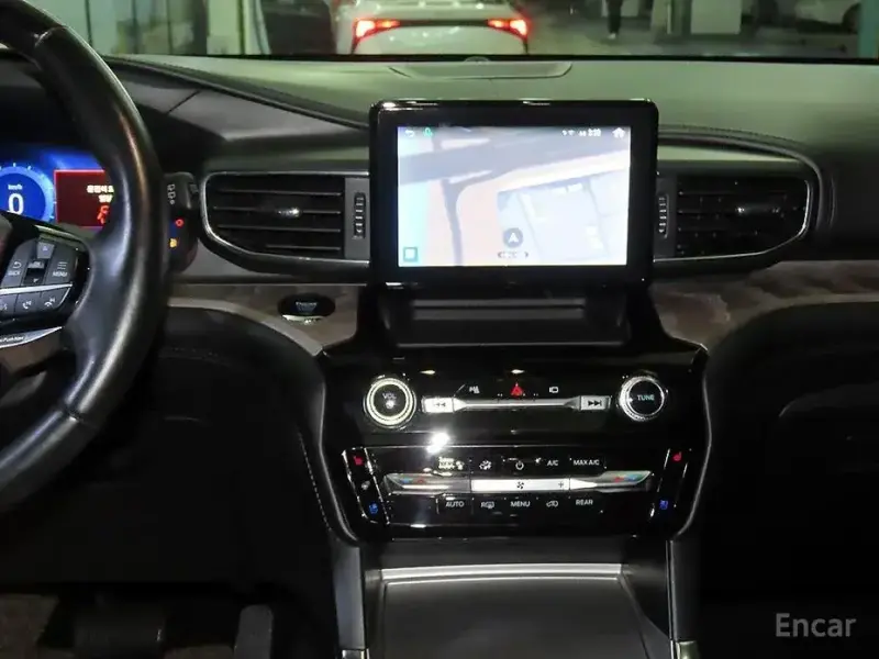 2022 Ford Explorer с пробегом 89 180 км