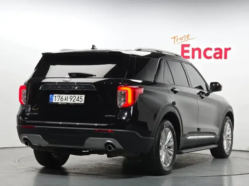 2022 Ford Explorer с пробегом 45 067 км