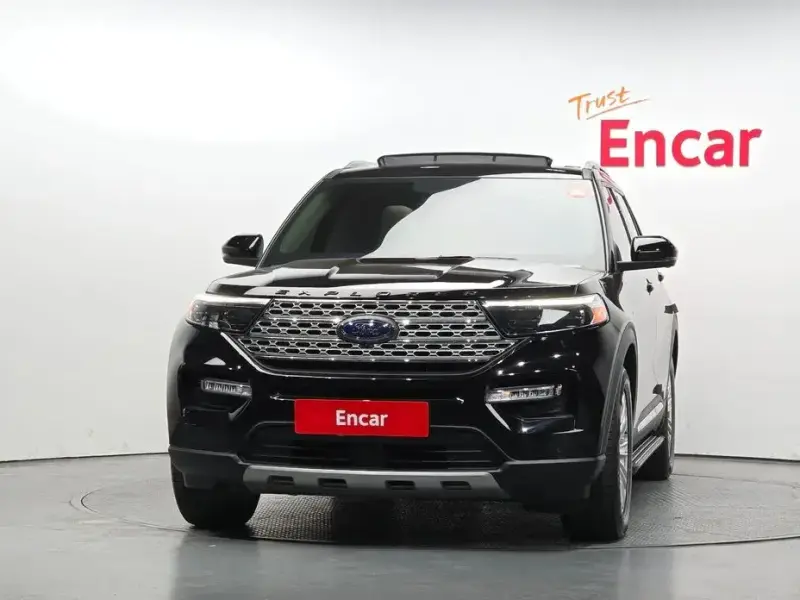 2022 Ford Explorer с пробегом 45 067 км