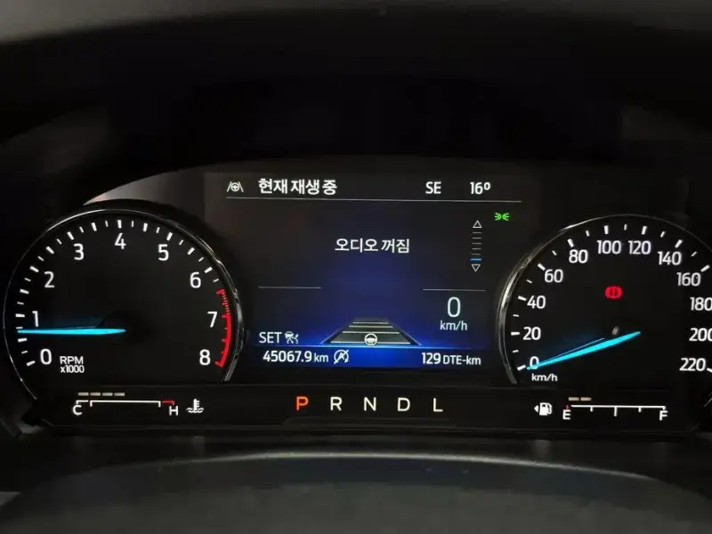 2022 Ford Explorer с пробегом 45 067 км