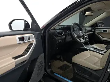 2022 Ford Explorer с пробегом 45 067 км