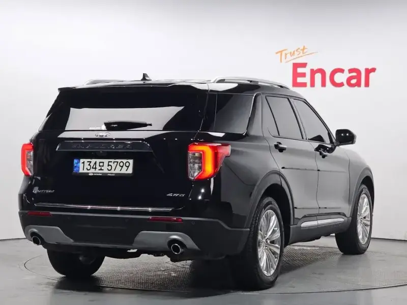 2021 Ford Explorer с пробегом 42 439 км
