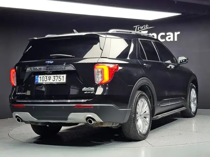 2022 Ford Explorer с пробегом 49 567 км