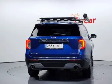 2022 Ford Explorer с пробегом 13 751 км