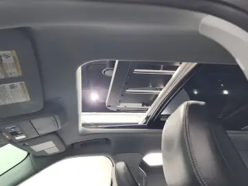 2022 Ford Explorer с пробегом 13 751 км