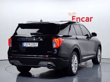 2021 Ford Explorer с пробегом 35 309 км